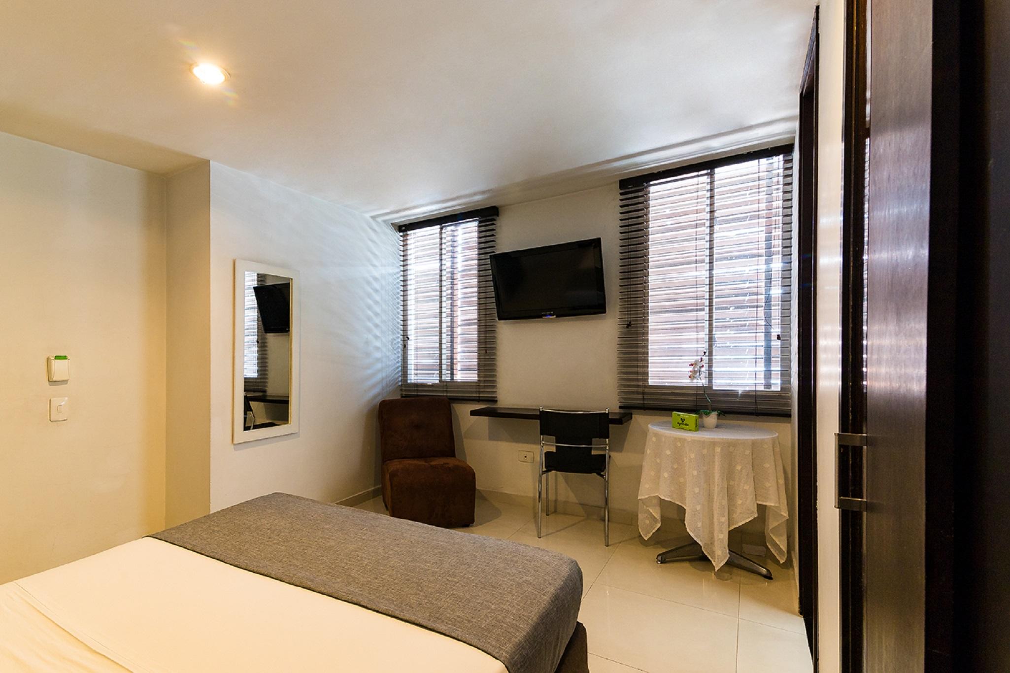 קאלי Aw Hotel Ariston Las Vegas De Granada מראה חיצוני תמונה