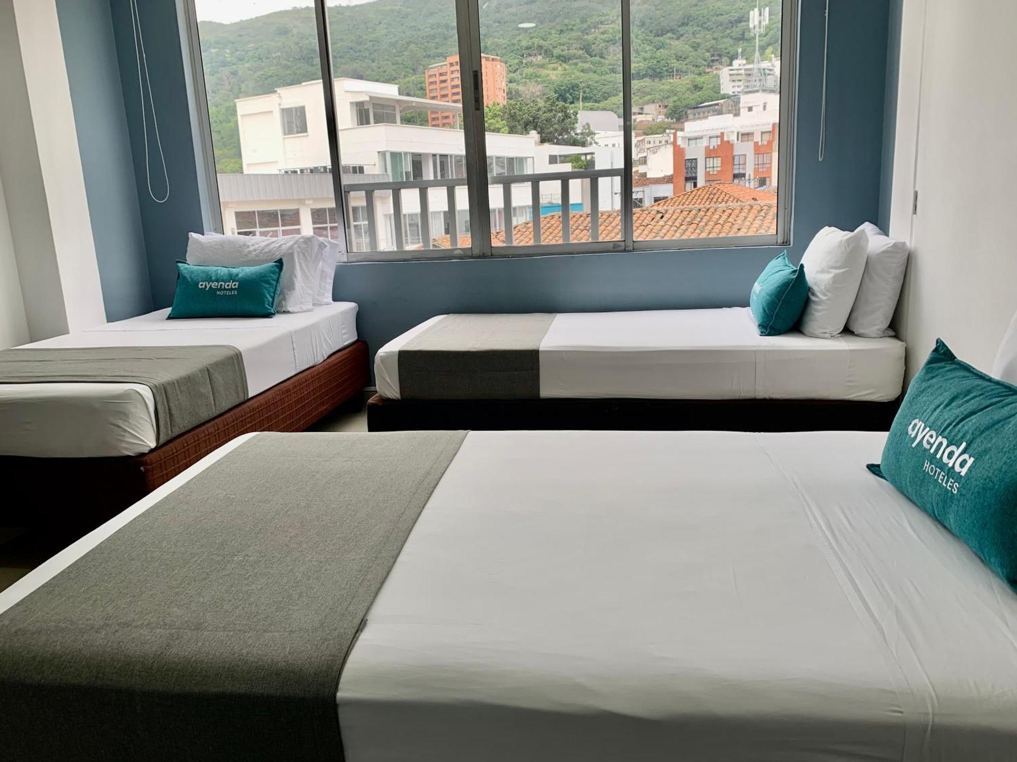 קאלי Aw Hotel Ariston Las Vegas De Granada מראה חיצוני תמונה