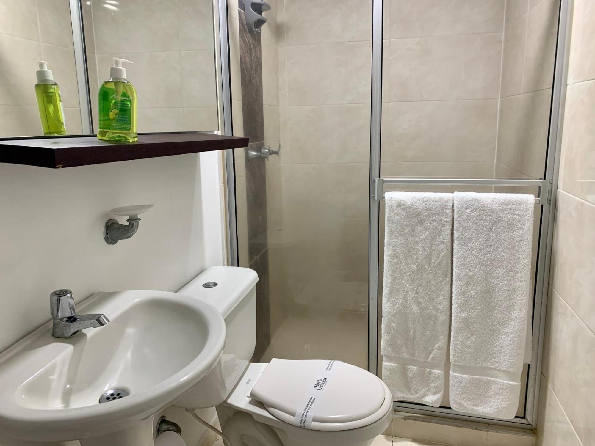 קאלי Aw Hotel Ariston Las Vegas De Granada מראה חיצוני תמונה