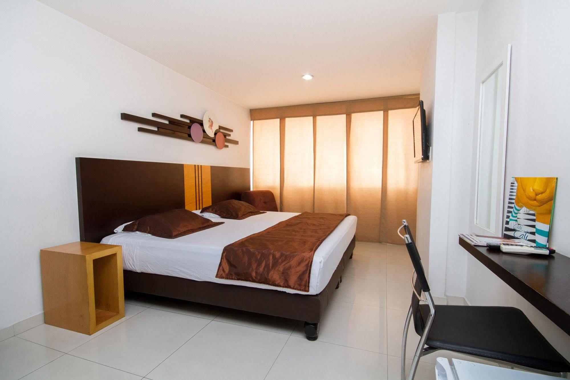 קאלי Aw Hotel Ariston Las Vegas De Granada מראה חיצוני תמונה