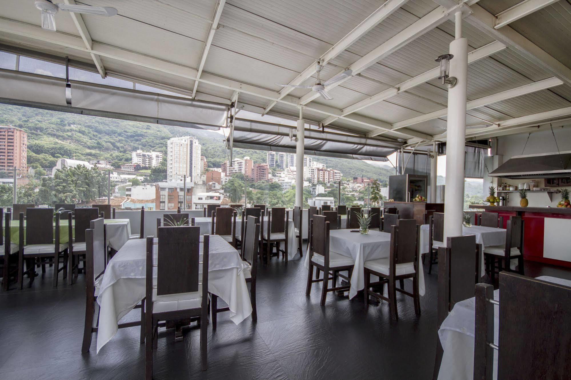 קאלי Aw Hotel Ariston Las Vegas De Granada מראה חיצוני תמונה